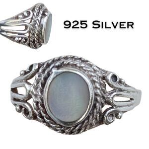 Sterling Silver 925 Ring 5.75 Opalescent Cabochon Ornate Vintage Style Dainty